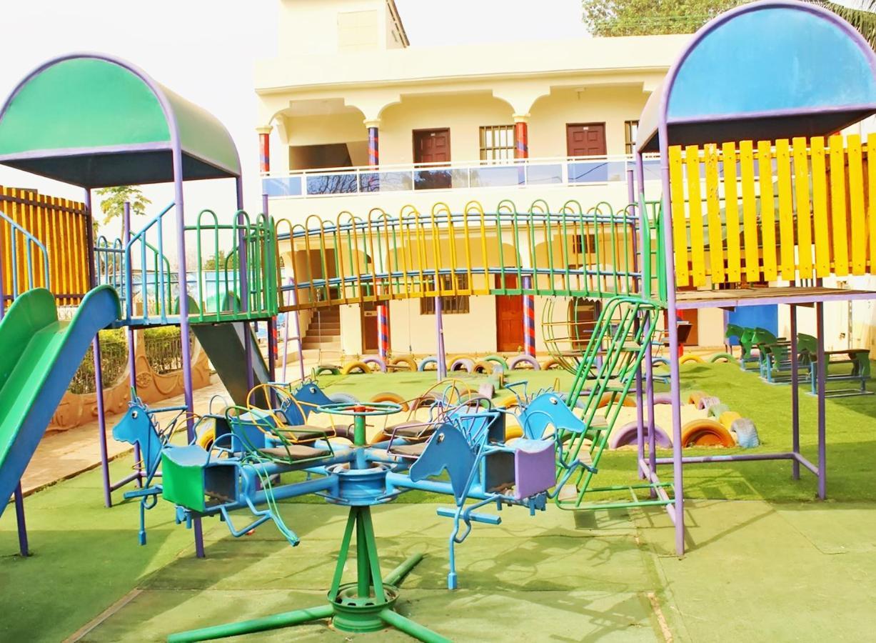 Hotel Ganiela كبالمي المظهر الخارجي الصورة